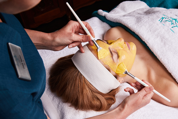 5 Ways to create the perfect facial